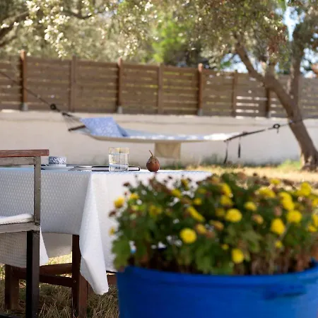 Eleni's Cottage, For Natural Living, By Thinkvilla 펜션 *